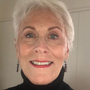 Meet your Posher, Pam